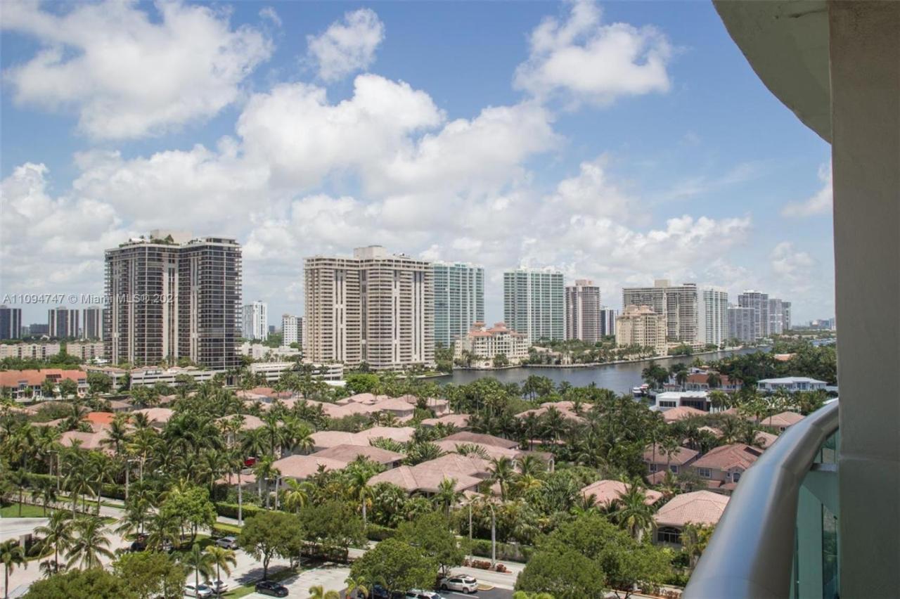 Apartamento Disfruta Sunny Isles Ocean 1206 Str-02816 Miami Beach Exterior foto